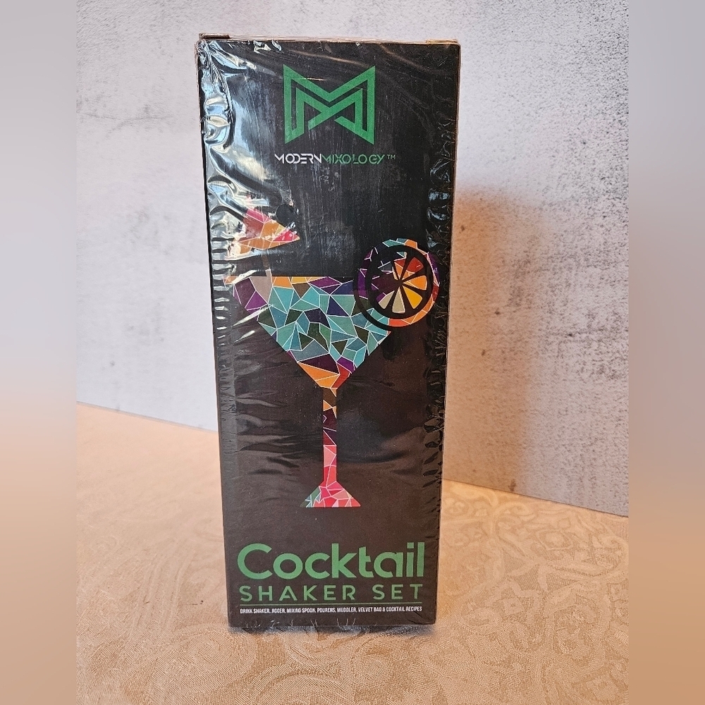 Mixology Cocktail Shaker Set Drink Mixer, 8-piece Portable Bartender Kit, Sealed